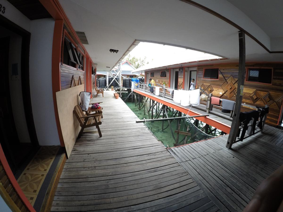 Mabul Paradise Lodge Mabul Island Exterior photo