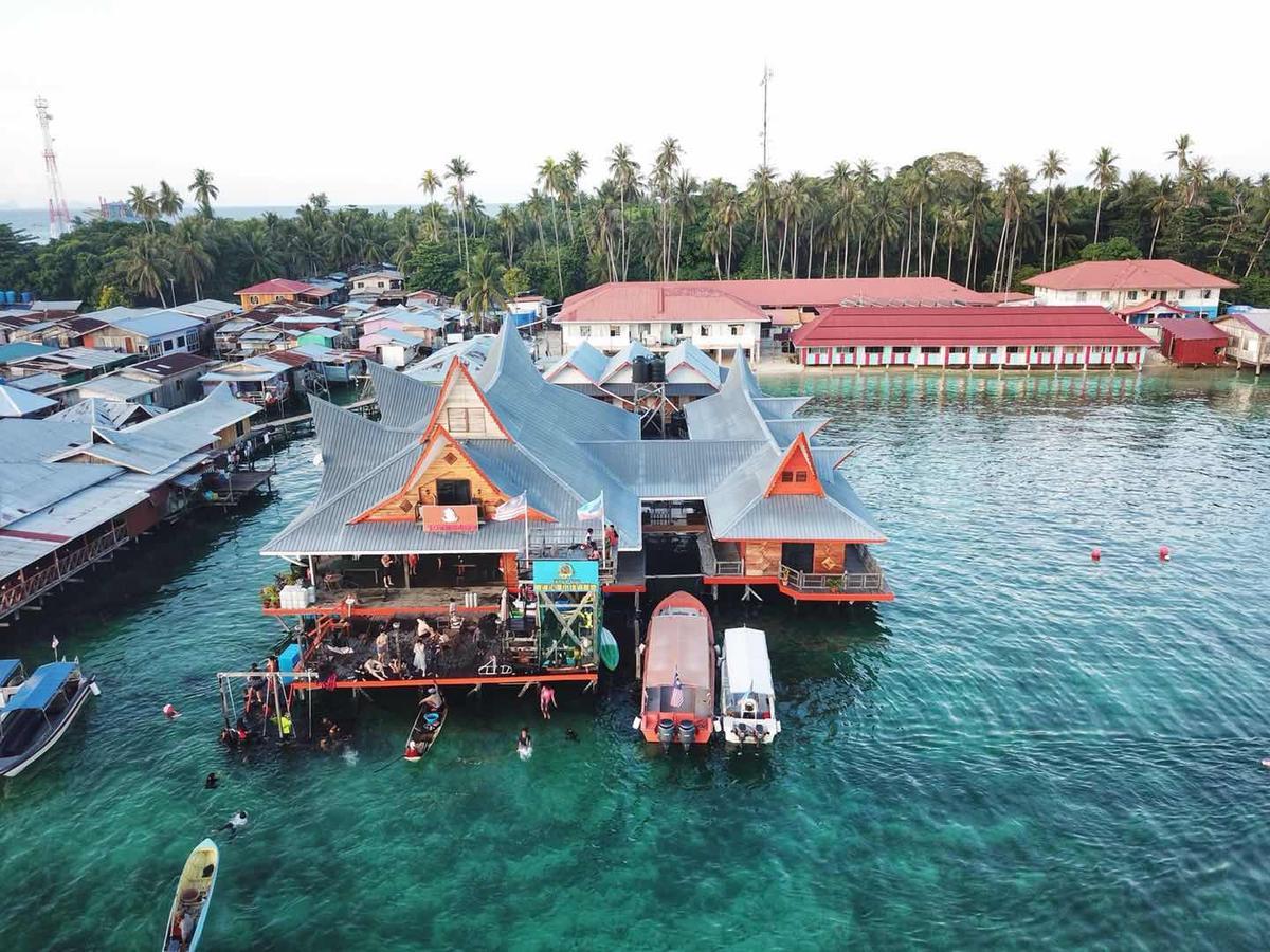 Mabul Paradise Lodge Mabul Island Exterior photo