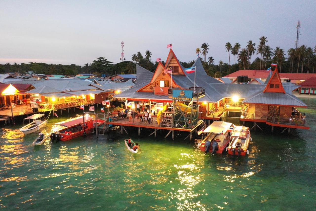 Mabul Paradise Lodge Mabul Island Exterior photo