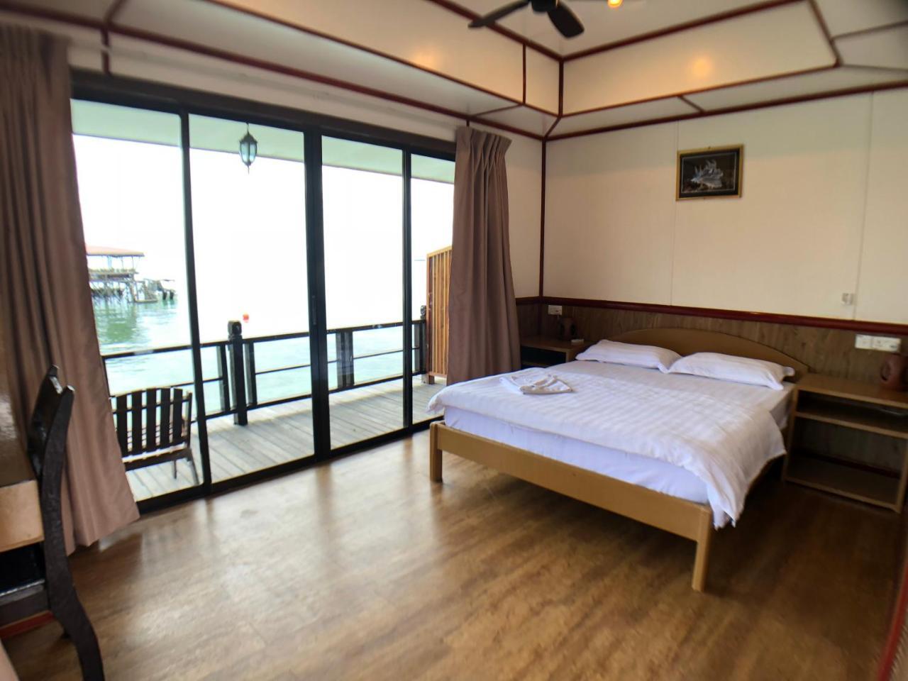 Mabul Paradise Lodge Mabul Island Exterior photo